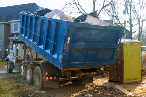 Best Yard Waste Removal  in Commack, NY