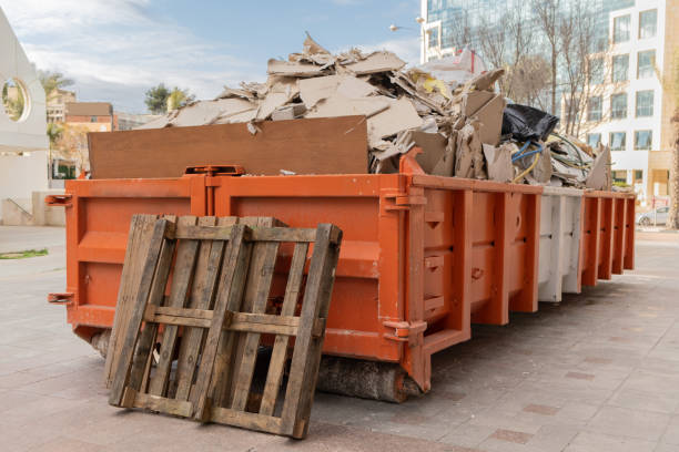 Best Garage Cleanout Services  in Commack, NY